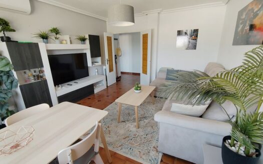 Large Jacarilla Apartment – 3 Bed – 2 Bath