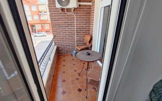 Large Jacarilla Apartment – 3 Bed – 2 Bath