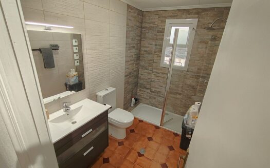 Large Jacarilla Apartment – 3 Bed – 2 Bath