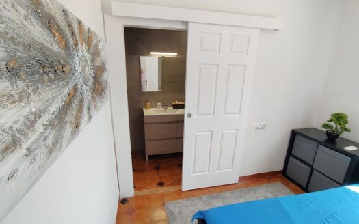 Large Jacarilla Apartment – 3 Bed – 2 Bath