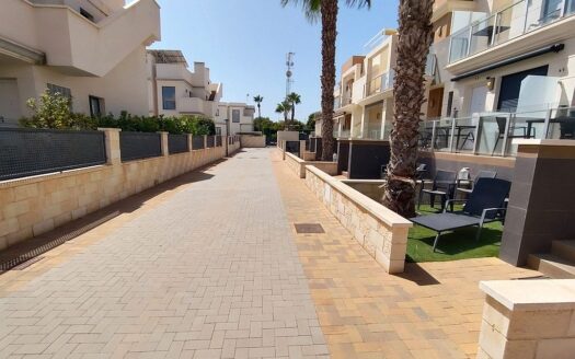 La Zenia Townhouse for Rent 2-Bed 2-Bath – Pool -Solarium