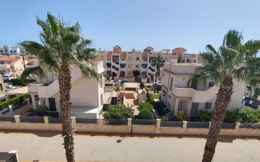 La Zenia Townhouse for Rent 2-Bed 2-Bath – Pool -Solarium