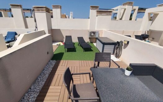 La Zenia Townhouse for Rent 2-Bed 2-Bath – Pool -Solarium