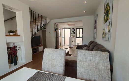 La Zenia Townhouse for Rent 2-Bed 2-Bath – Pool -Solarium