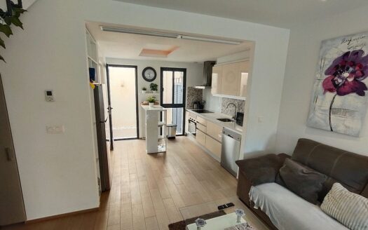 La Zenia Townhouse for Rent 2-Bed 2-Bath – Pool -Solarium