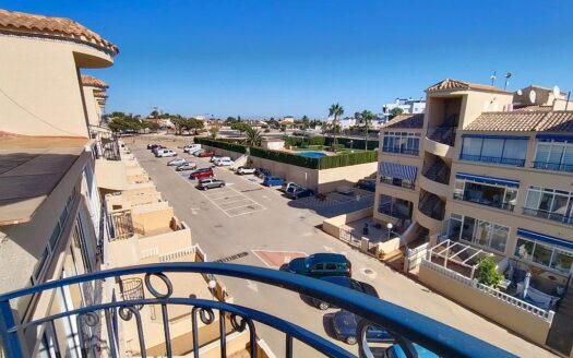 Top Floor Apartment 2 Bedroom 1 Bathroom Solarium