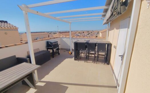 Top Floor Apartment 2 Bedroom 1 Bathroom Solarium